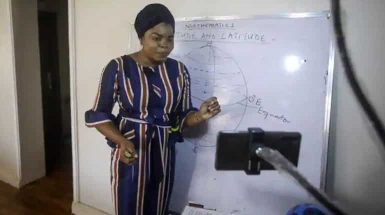 Watch: Nigerian teacher offers free Mathematics classes through social media Watch: Nigerian teacher offers free Mathematics classes through social media