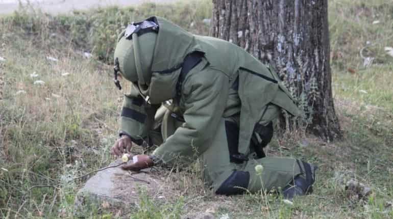 Jammu and Kashmir: Security forces avert major tragedy, IED recovered in Baramulla district
