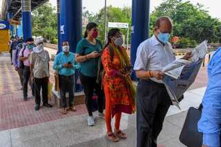 India records highest single day spike in coronavirus cases; death toll rises to over 77,000