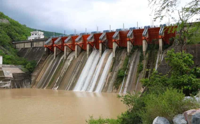2 people killed in clash over diversion of La Boquilla dam's water to US