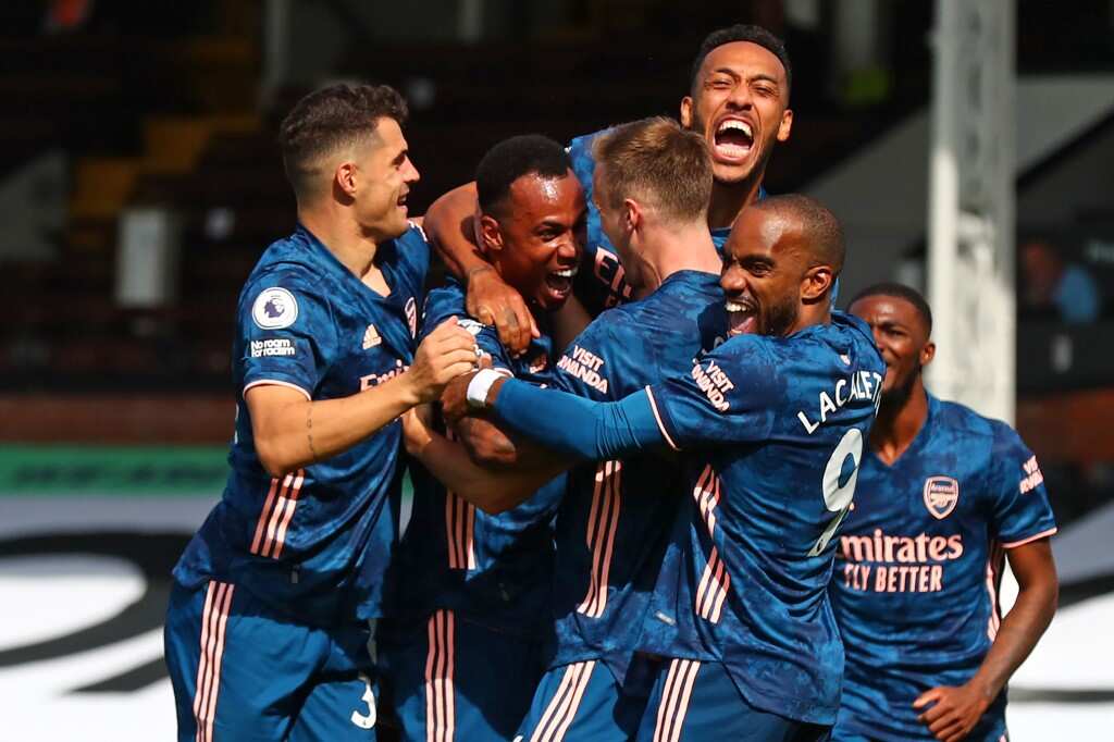 Rampant Arsenal crush Fulham as Premier League returns