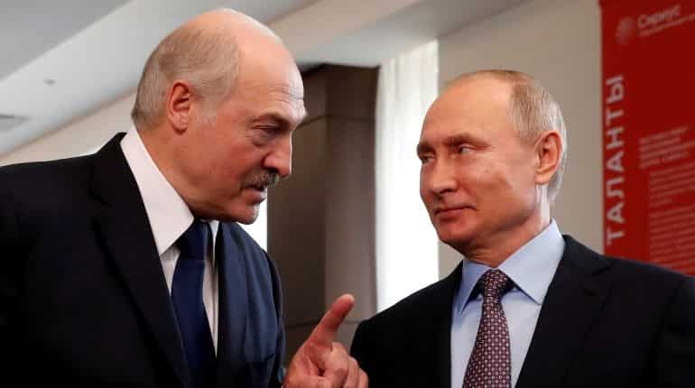 Belarusian leader Lukashenko reaches Russia to win Putin's backing