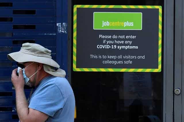 UK faces biggest wave of redundancies in a generation, think-tank says UK faces biggest wave of redundancies in a generation, think-tank says