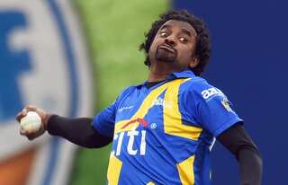 Muttiah Muralitharan suggests 5-run penalty over 'Mankading'