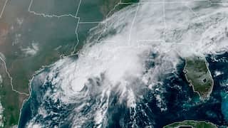 Tropical Storm Beta meanders toward Texas, spurs hurricane worries