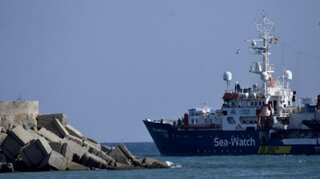 Activists accuse Italy of halting ship rescue mission