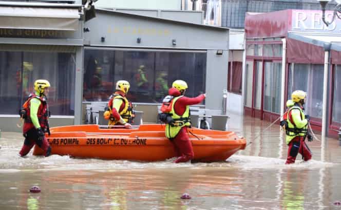 One missing as flash floods batter southern France