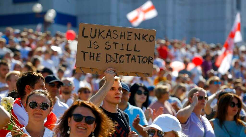 Belarus: Demonstrations continue against President Alexander Lukashenko