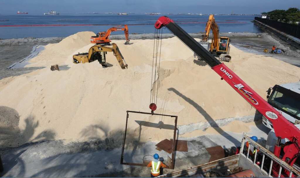 Philippines marks international coastal cleanup day by transformation of Manila Bay beach