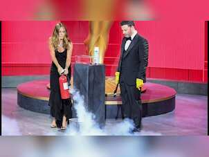 Emmy Awards 2020: Jennifer Aniston, Jimmy Kimmel are a fiery duo on stage