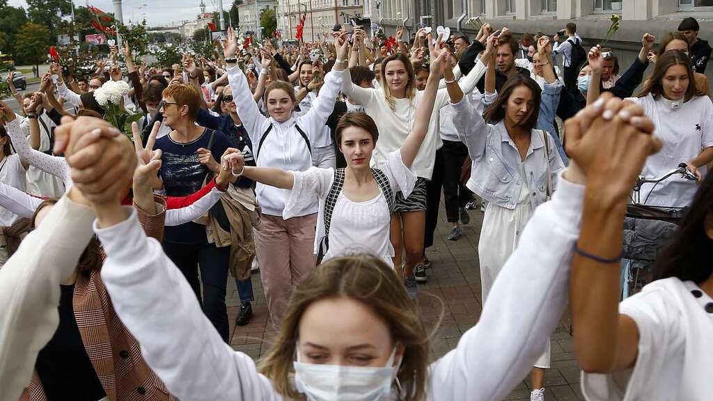 Protest intensifies in Belarus against Lukashenko regime, face new threats as EU sanctions
