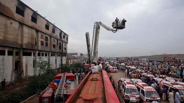 Pakistan court rules deadly 2012 blaze was arson, sentences two to death Pakistan court rules deadly 2012 blaze was arson, sentences two to death
