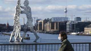 German exports rise past pre-pandemic levels in June