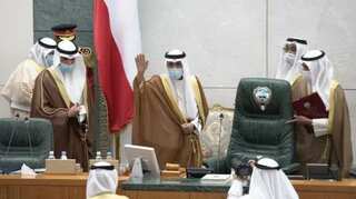 Kuwait swears in new emir after death of ruler