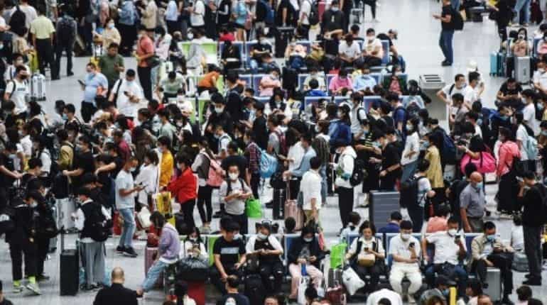 Millions on the move as China eyes holiday bounce amid pandemic Millions on the move as China eyes holiday bounce amid pandemic
