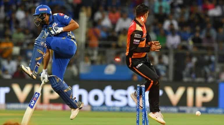 IPL 2020: Sunrisers Hyderabad take on Mumbai Indians to seal playoff spot