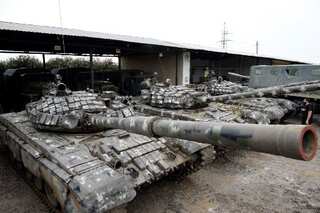 Nagorno-Karabakh: Azerbaijan claims capture of major city, Armenia refutes claim