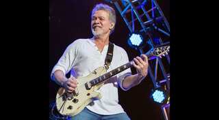 Metallica’s Kirk Hammett: Eddie Van Halen ‘Blew Open Everyone’s Minds’