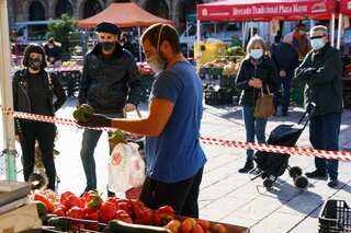 Partial lockdown 'harmful to basic rights', declares Madrid court