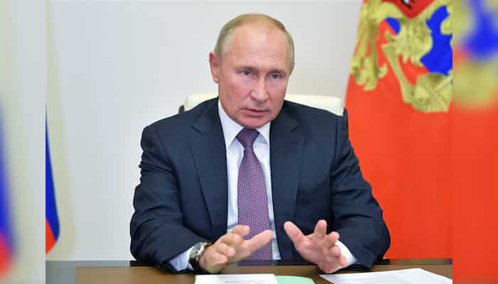 Armenia-Azerbaijan clashes intensify, Russia invites to Moscow for peace talks