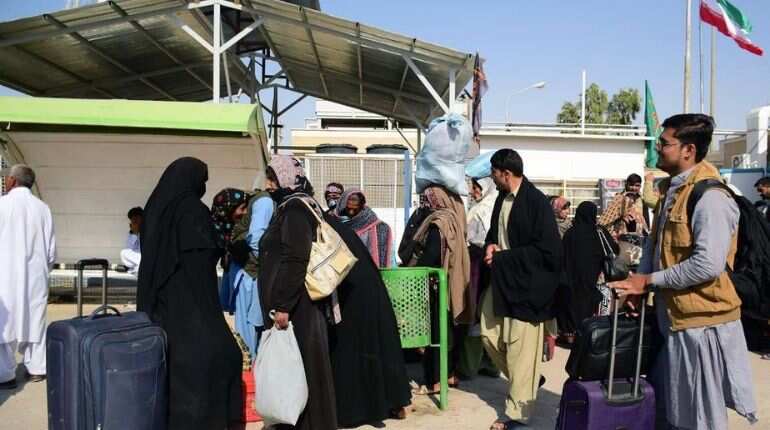 Six pilgrims kidnapped near Pakistan-Iran border