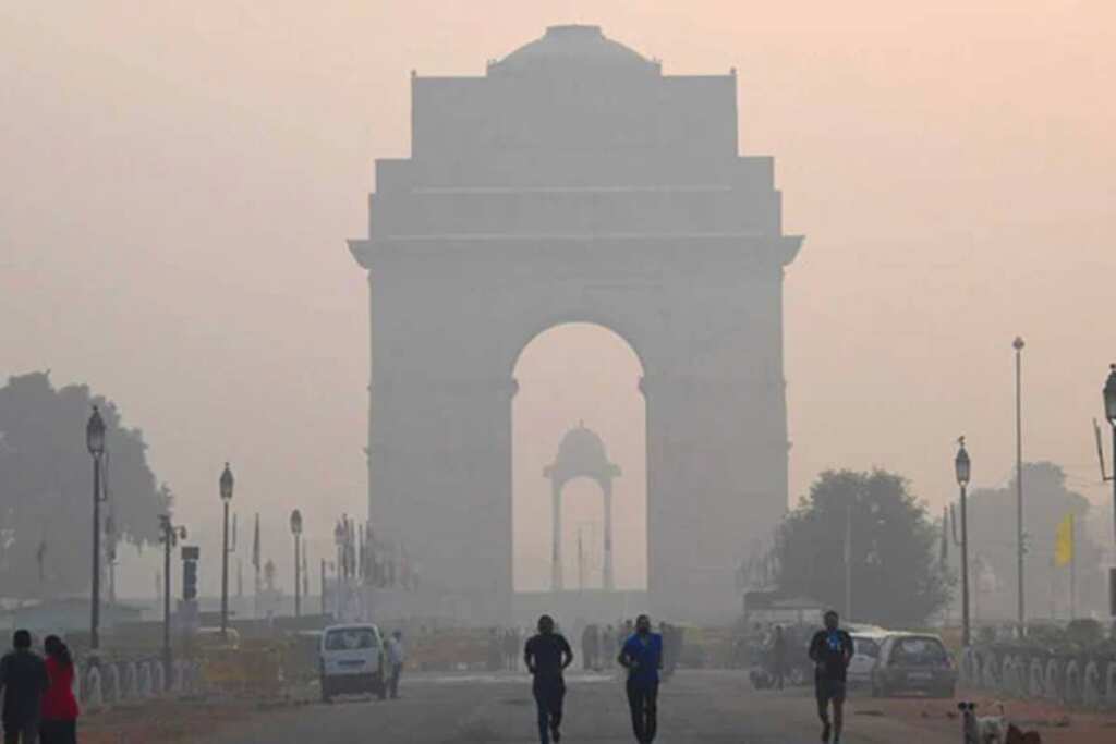 India: Delhi's air quality hits 'very poor' level, first time this season