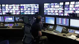 If media is the 4th pillar of democracy then it needs to behave as one