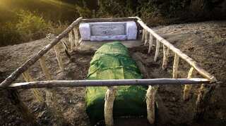 As mark of respect to 'fallen soldier', Indian Army restores damaged grave of a Pakistani officer
