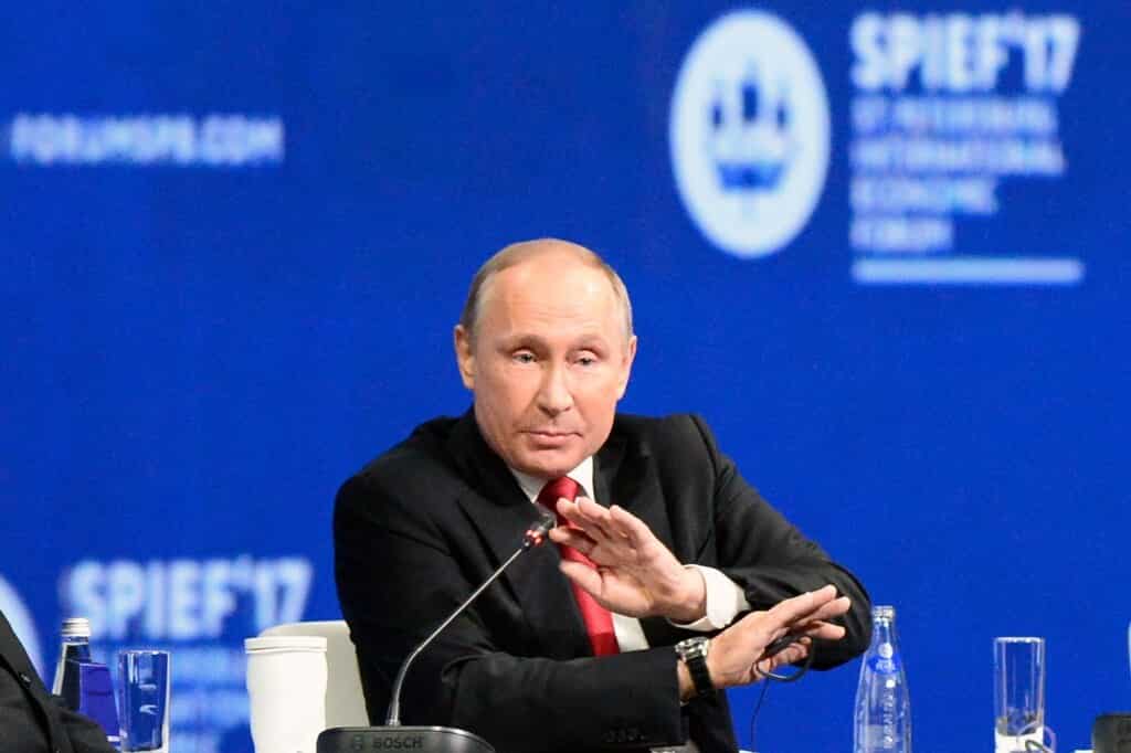 Russia dismisses hacking allegations as 'Russophobia'