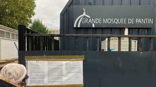 France shuts Paris mosque in crackdown after teacher's beheading