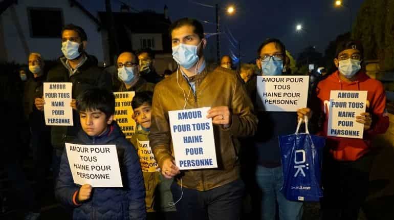 French teacher's murderer reportedly paid students outside school to identify Paty French teacher's murderer reportedly paid students outside school to identify Paty