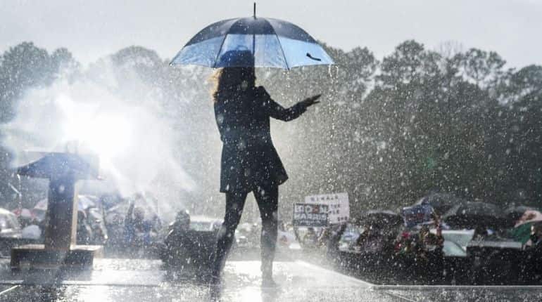 Watch | Netizens go gaga after Kamala Harris dances in rain in Florida rally