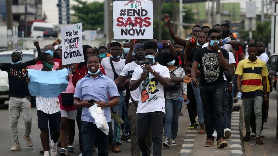 Nigeria: President Buhari appeals for calm; UN condemns police brutality