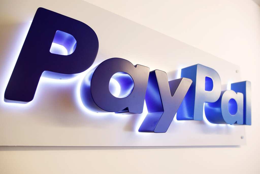 World Business Watch: PayPal to open up network to cryptocurrencies