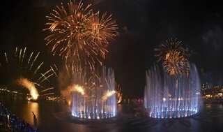 Dubai's 'The Pointe' at Palm Jumeirah breaks world record for largest fountain
