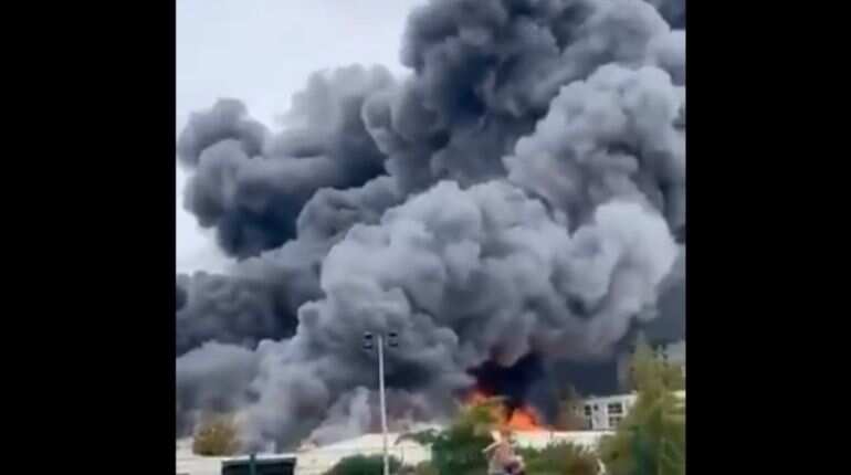 Major fire breaks out at Le Havre port in France Major fire breaks out at Le Havre port in France