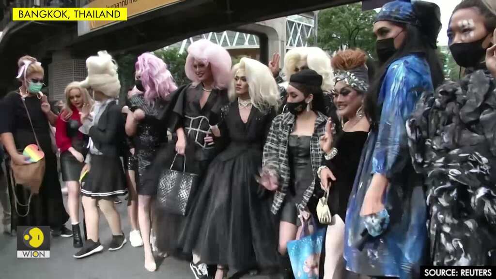 Drag queens join protest demanding resignation of Thai PM