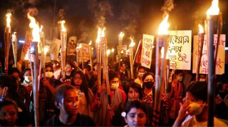 Sexual violence in Bangladesh increases despite death penalty; #EndRapeInBangladesh trends Sexual violence in Bangladesh increases despite death penalty; #EndRapeInBangladesh trends