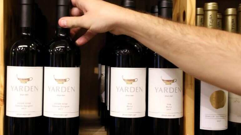 Wine from Israeli-held Golan Heights to hit Dubai shelves