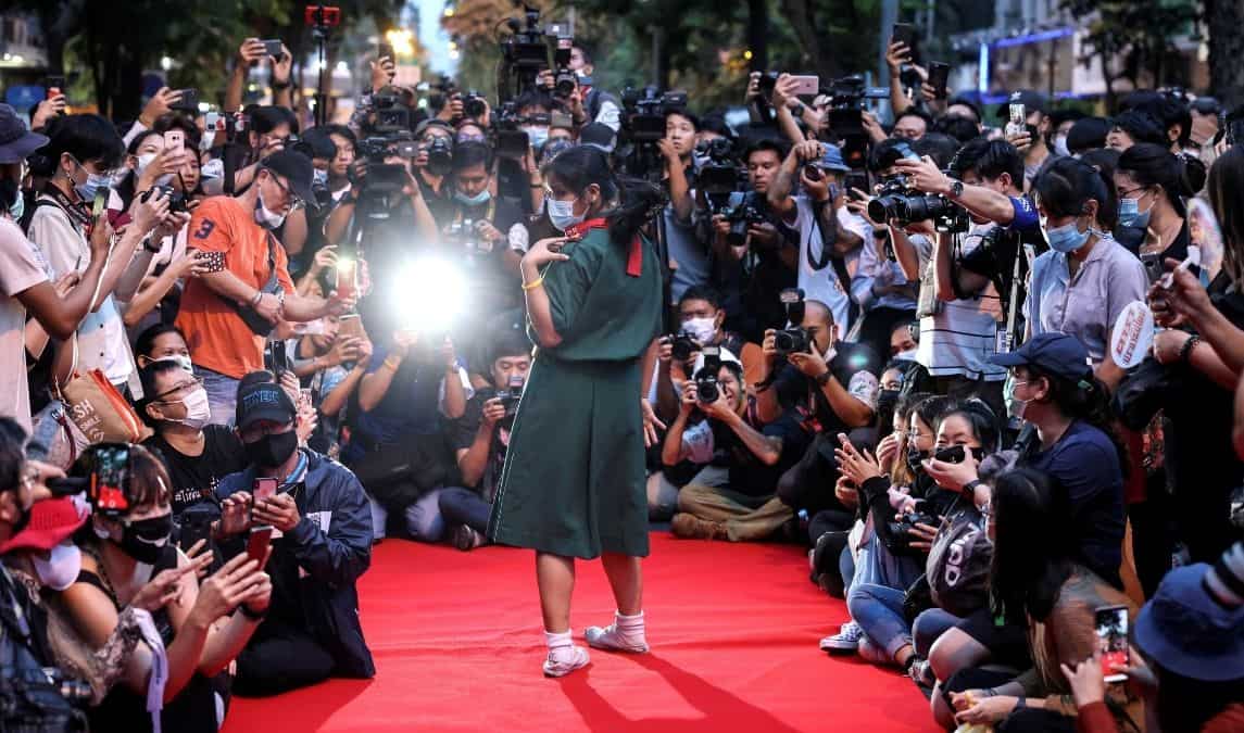 Thai protesters conduct 'fashion show' mocking royal spending Thai protesters conduct 'fashion show' mocking royal spending