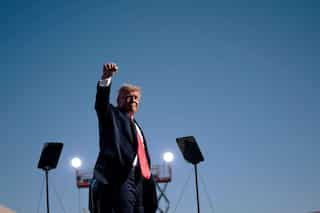 Trump incites rioters