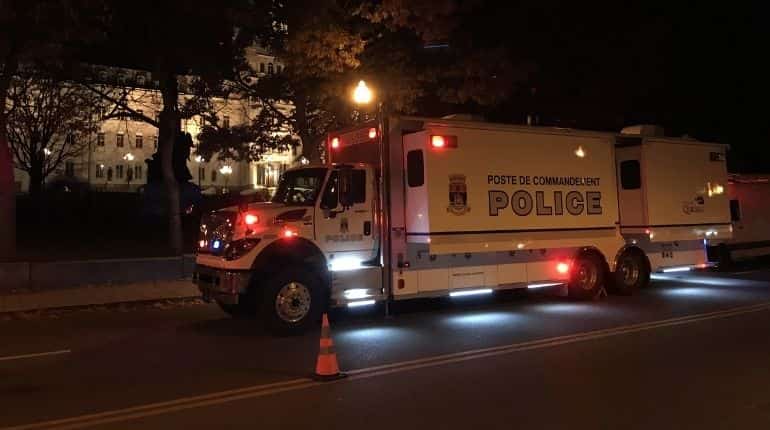 Stabbing attack in Canada leaves 2 dead, 5 injured Stabbing attack in Canada leaves 2 dead, 5 injured