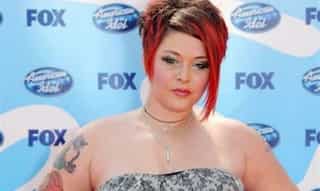 Nikki McKibbin, finalist in inaugural season of 'American Idol', dies aged 42