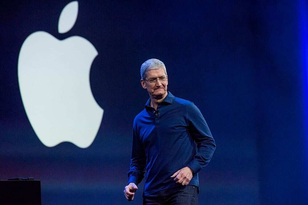 World Business Watch: Apple to face lawsuit over CEO Tim Cook's 2018 China sales comments