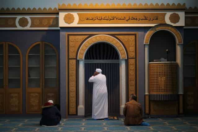 Athens' first official mosque allowed to reopen for holiday season Athens' first official mosque allowed to reopen for holiday season