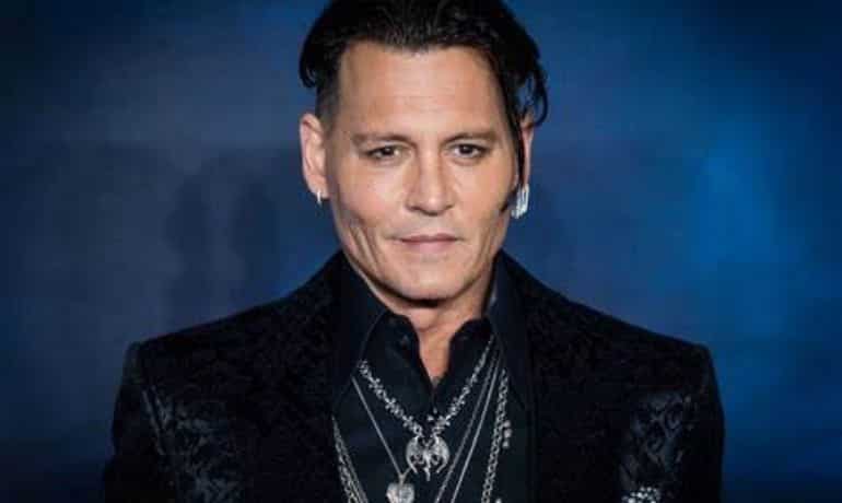 Johnny Depp to tour with his rock band Hollywood Vampires in 2023
