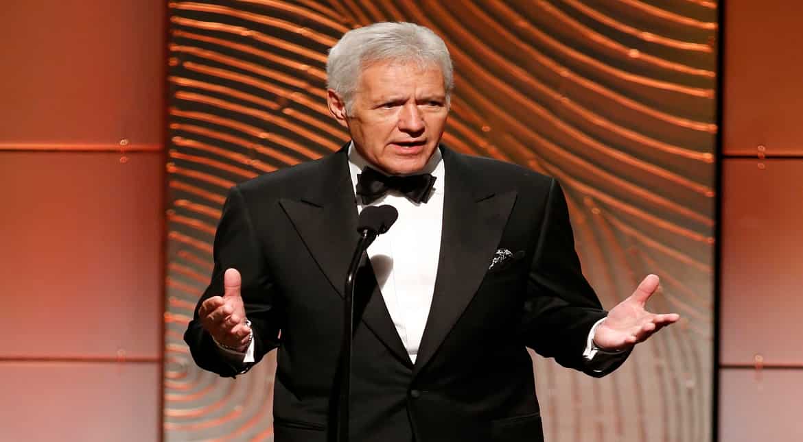 'Jeopardy!' host Alex Trebek dies; Ryan Reynolds, John Legend and other celebrities pay tribute 'Jeopardy!' host Alex Trebek dies; Ryan Reynolds, John Legend and other celebrities pay tribute
