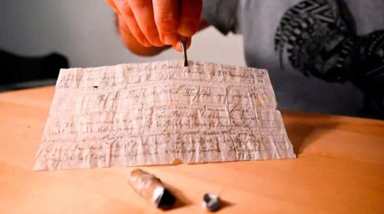 Soldier's 100-year-old message sent via pigeon found in France