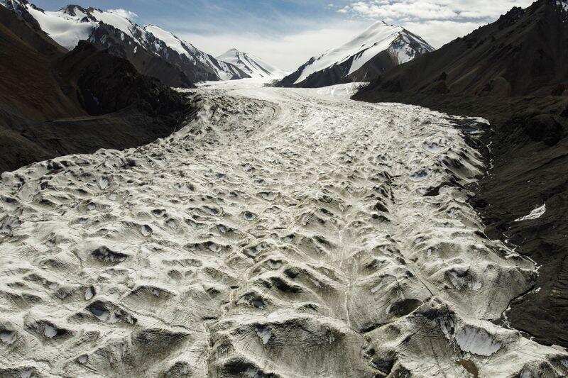 Iceland's glaciers lose 750 square kilometres in 20 years