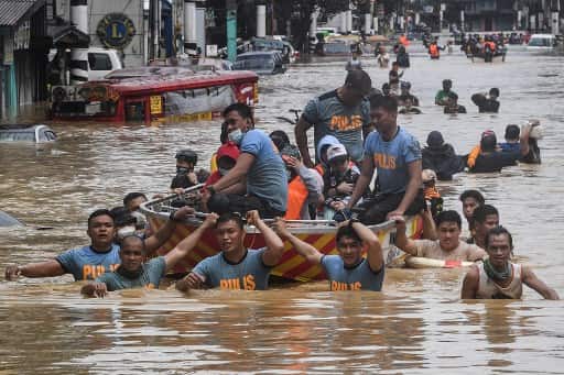 Typhoon Vamco hits Marikina